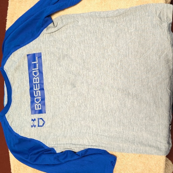 Kids Under Armour Baseball Shirt Size M - Picture 3 of 3